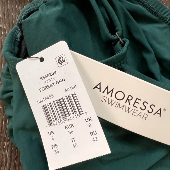 NEW Miraclesuit Amoressa Oil Slick Getty One Piece Swimsuit in Forest - size 6​​ - Picture 8 of 9